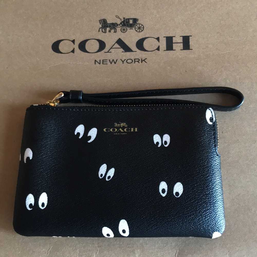 COPY - Disney X Coach Corner Wristlet Snow White …